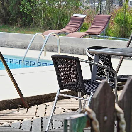Alojamento de Acomodação e Pequeno-almoço Residencial Pinho