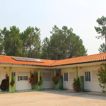 B&B Residencial Pinho 밀하다