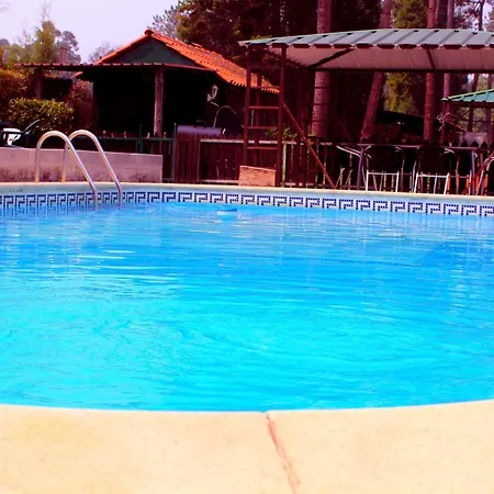 Residencial Pinho 3* 밀하다