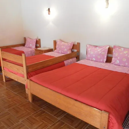 Residencial Pinho Alojamento de Acomodação e Pequeno-almoço