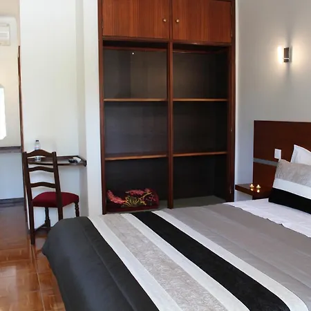 Bed & Breakfast Residencial Pinho *